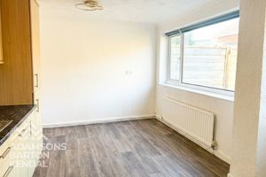 Photo 10- click for photo gallery